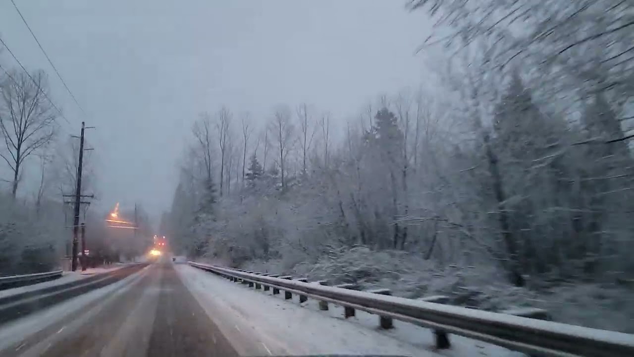 snowy drive in Puyallup WA