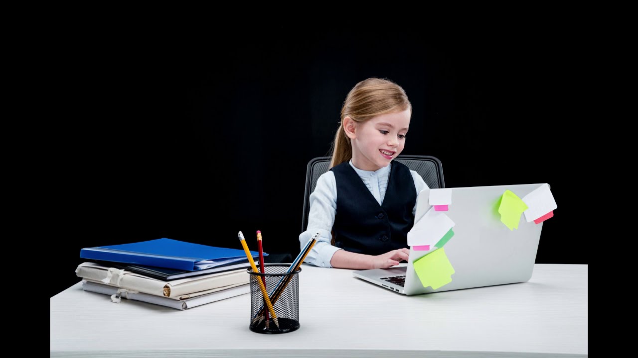 Young Entrepreneur Class by RemoteLearning.school. JuniorFolio&trade; certificate included.