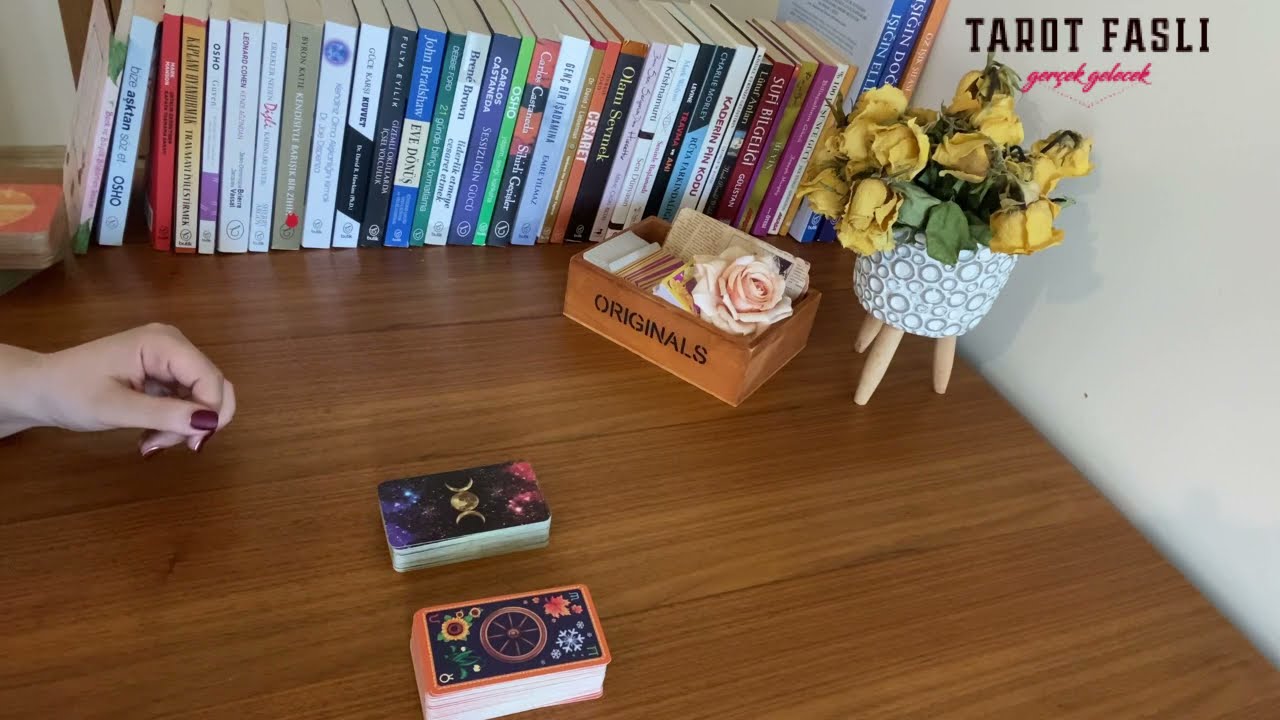 Hangi yolu seçmeliyim? Benim için doğru olan seçenek hangisi? Tarot, tarot falı, tarot yorumu