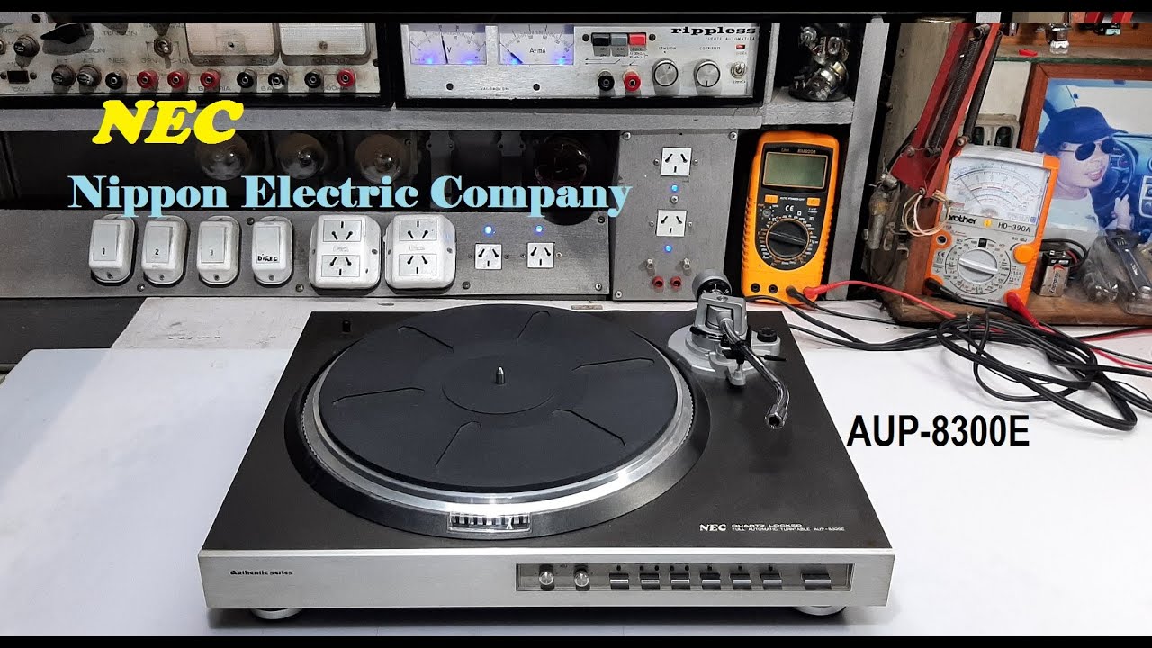 NEC AUP-8300E. Reparación y características de la tornamesa.