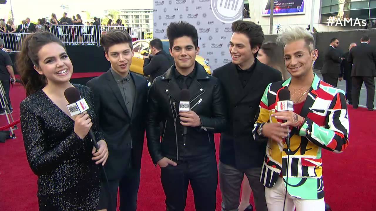 Forever In Your Mind Red Carpet Interview - AMAs 2015