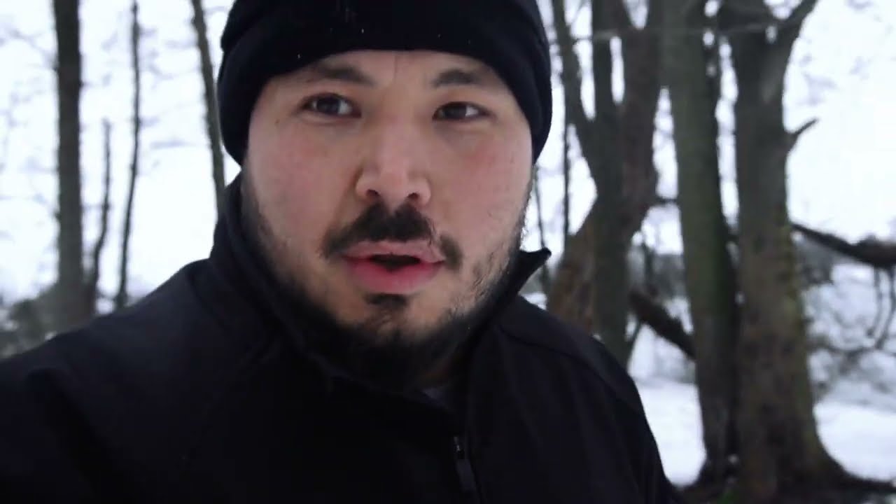 Snowcamping and shelter building 