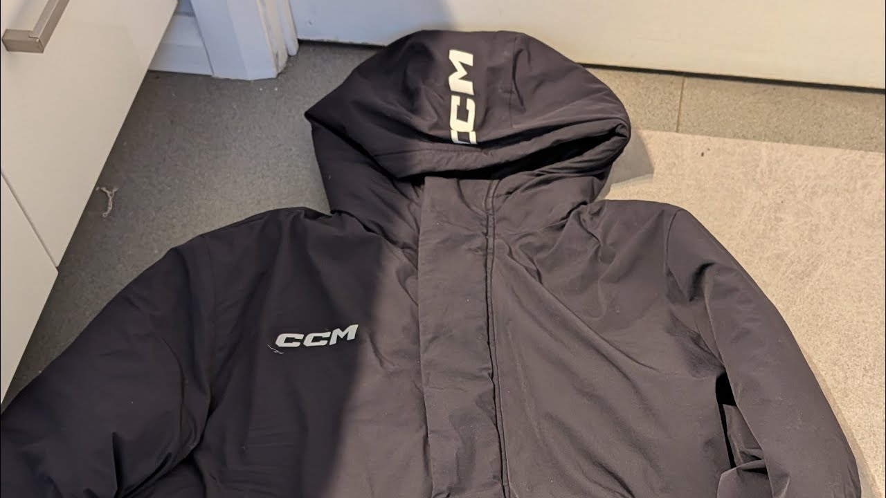 Wet test New CCM team jacket 