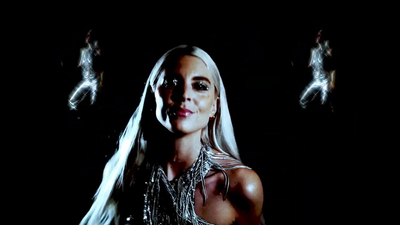 AXN&Eacute;R - Shout From The Rooftop (Official Video)