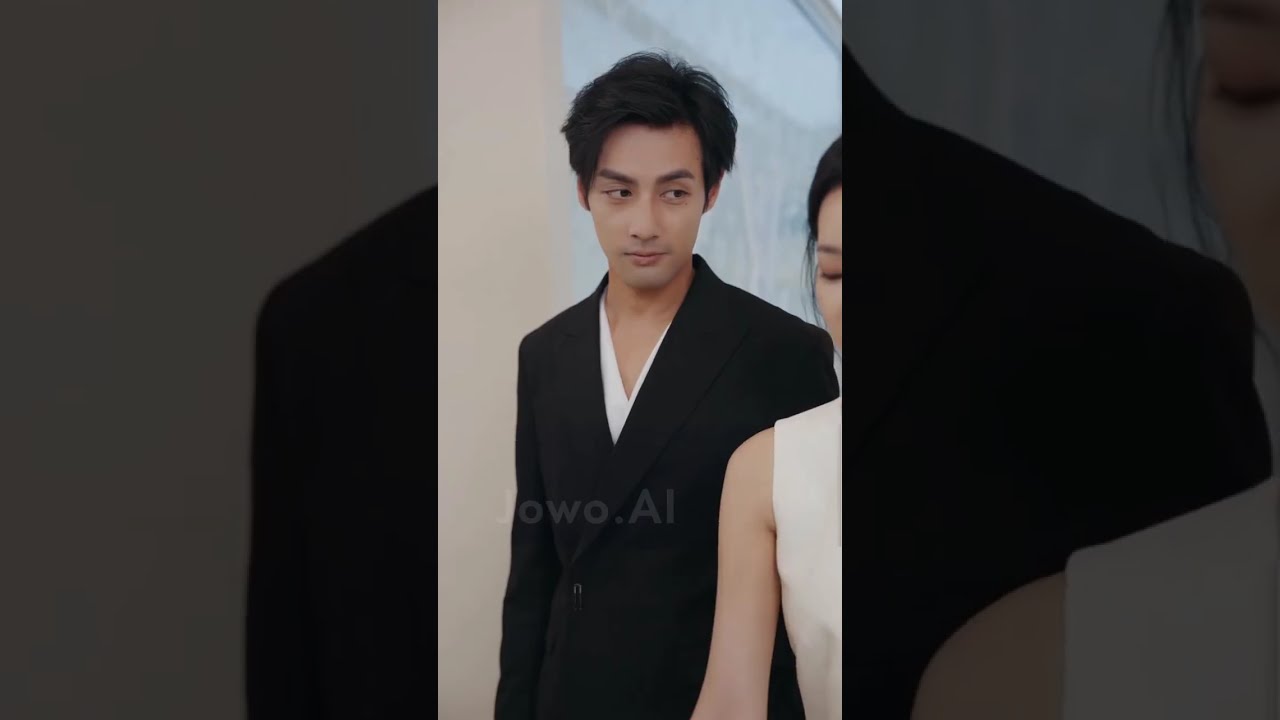 หญิงร่ำรวยปกปิดตัวตนและแต่งงานกับกรรมกร แต่ปรากฏว่าเขาคือCEOมหาเศรษฐี เธอได้รับความรักสุดๆ