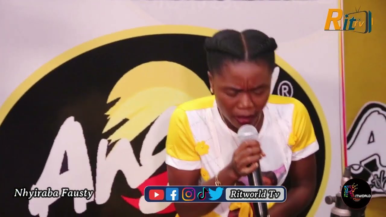 Gifted Worshiper, Nhyiraba Fausty - heartfelt Worship Medley with Broda Sammy @ Angel Fm