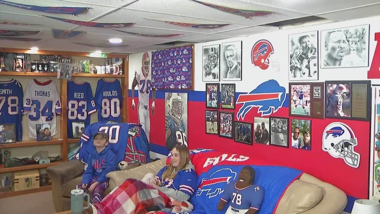 Olean fan cave shows off passion for Bills and Sabres