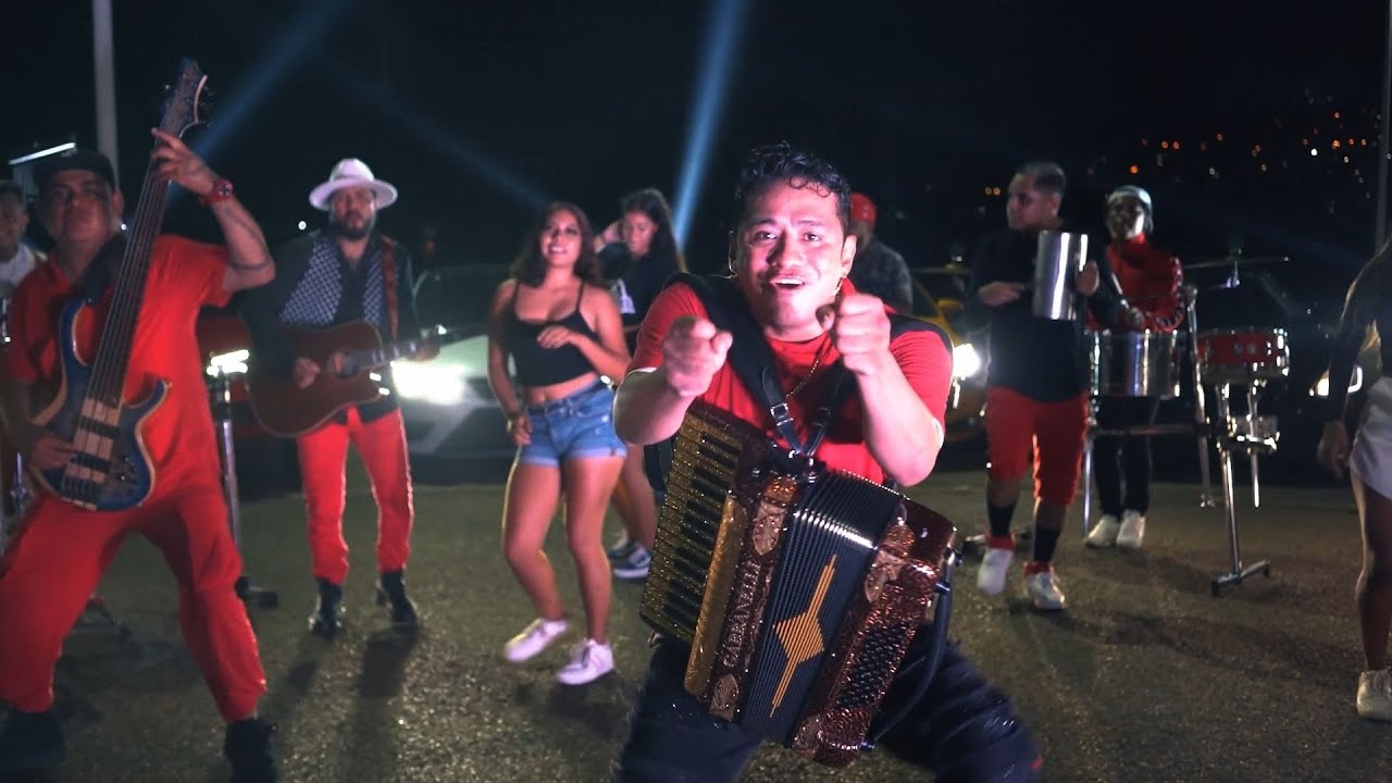El Run - Bertín y su Condesa (Video Oficial)