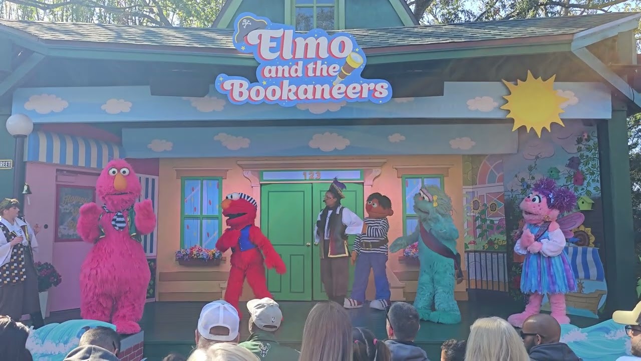 Elmo and the Bookaneers