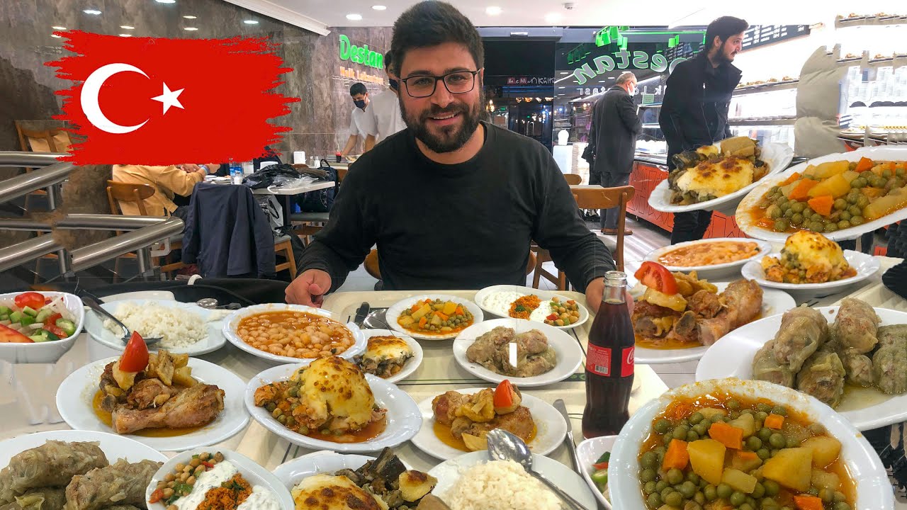 اكل الشوارع في اسطنبول بعد الهبوط التاريخي للليرة التركية 🇹🇷