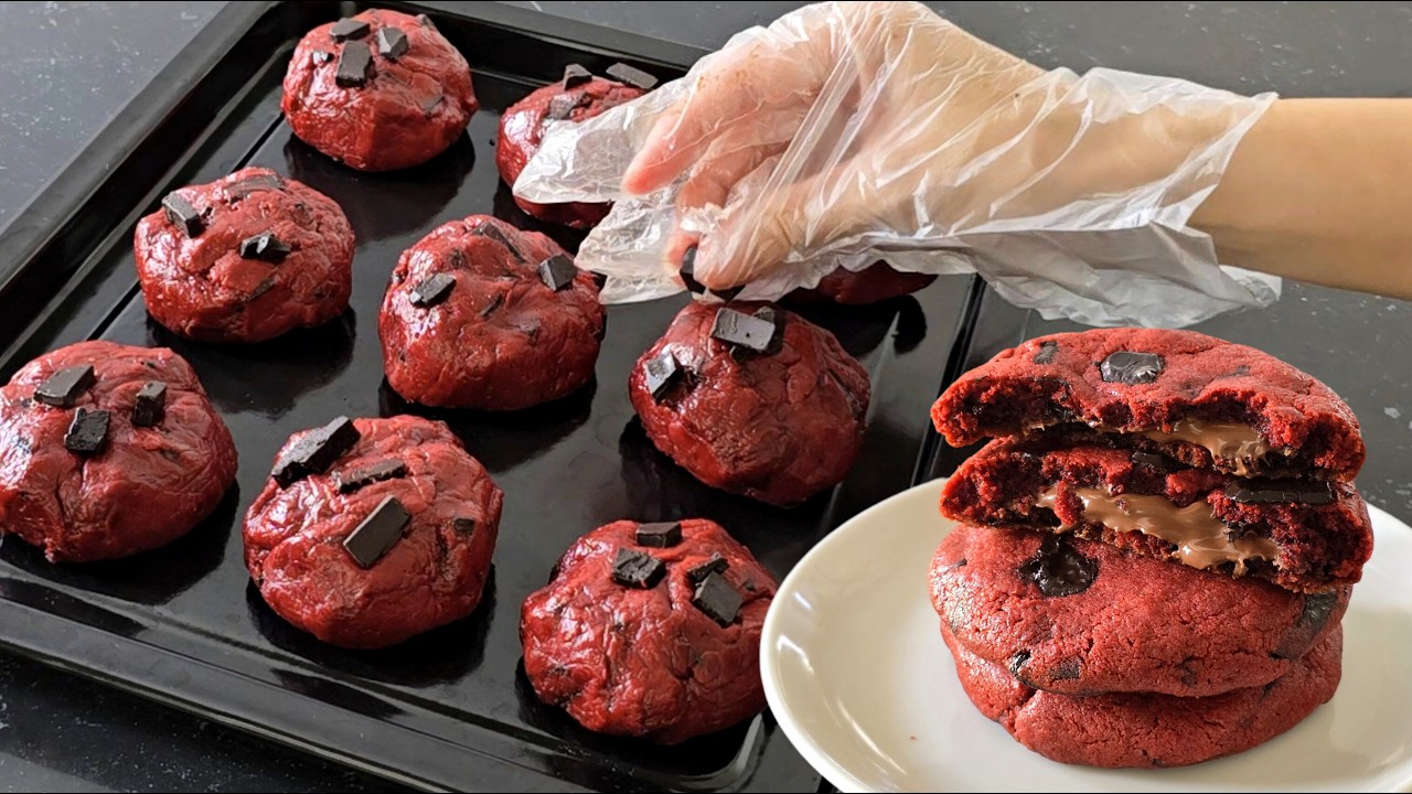 Membuat soft cookies yang premium dan Lumer di mulut. Red velvet hazelnut soft cookies