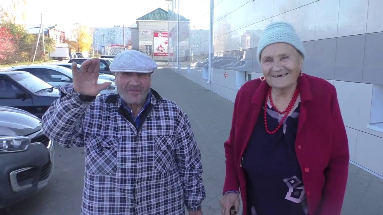 Матвей Фролович и Юлия Ивановна в ресторане!