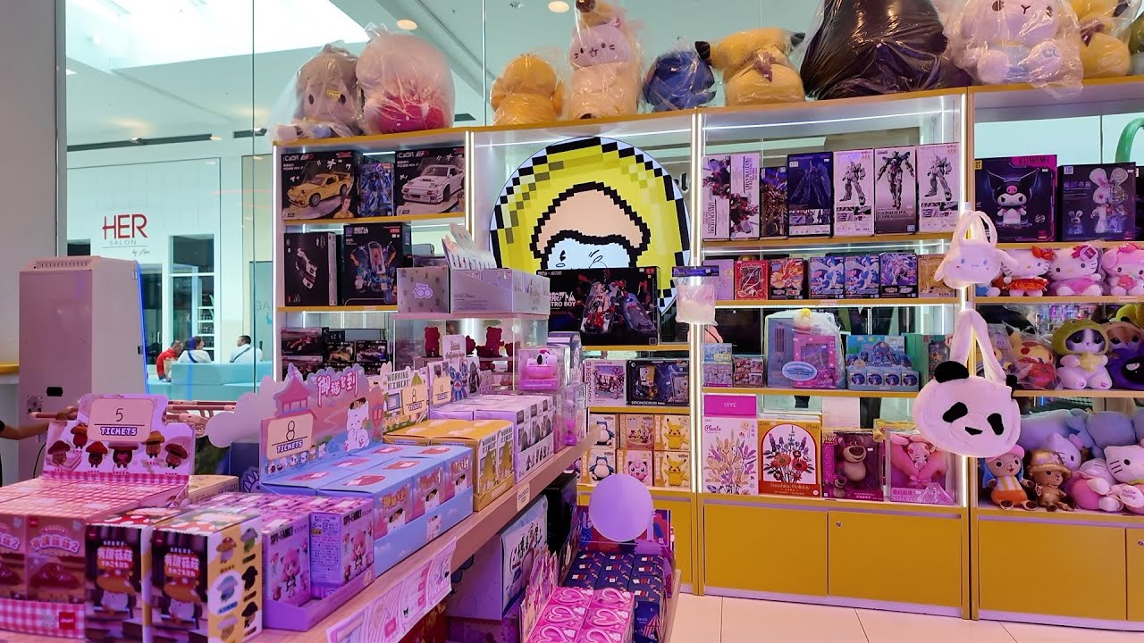 We gaan naar The Florida Mall met de Gatcha Arcade 🇺🇸 | Vloggloss 3611