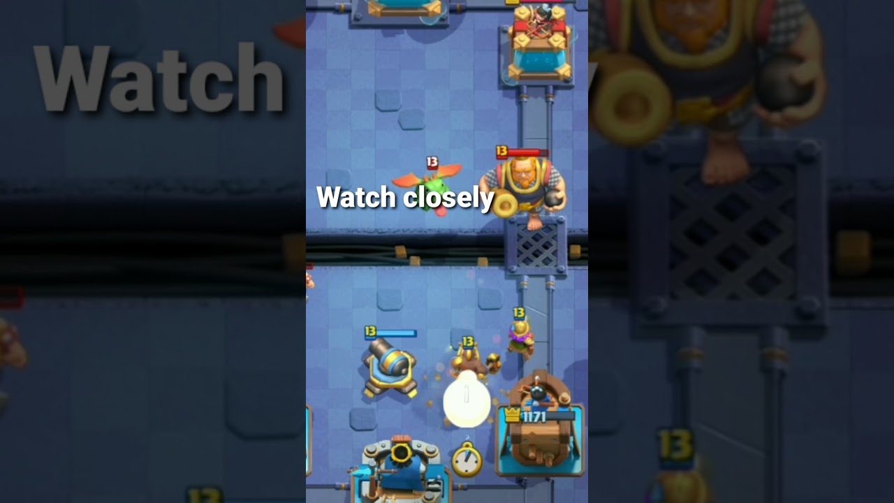 2.6 Hog Cycle Gameplay - 2.6 Hog cycle Vs Royal Giant deck - How to avoid lightning hit on building