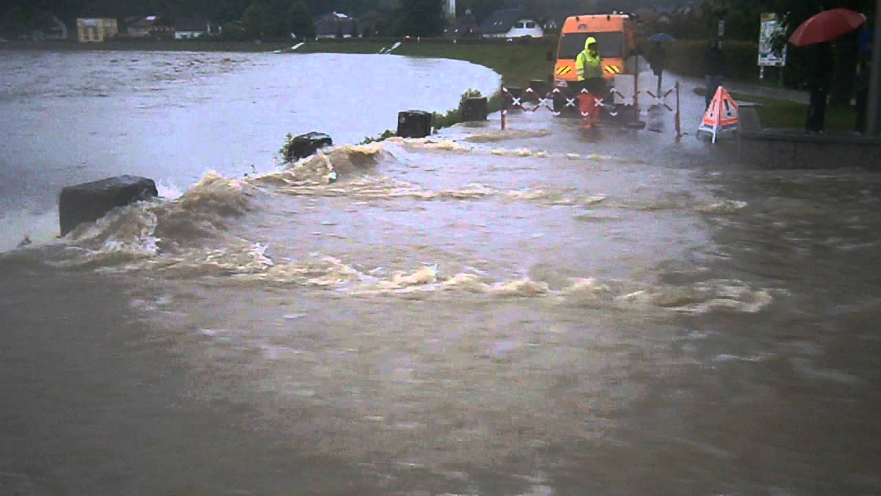 Hochwasser Juni 2013 Wasserpumpstation Oberndorf