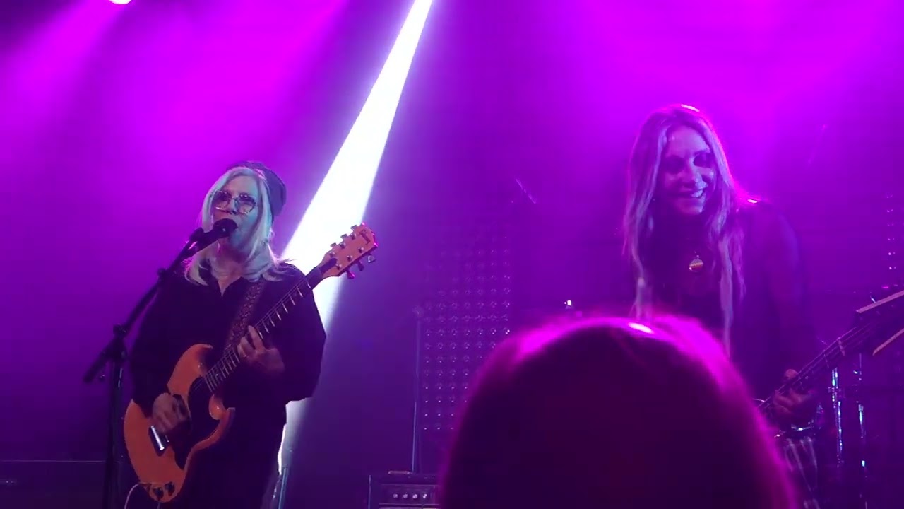 Belly - King live at Nottingham Rescue Rooms (Tues 23 Sept 2025)