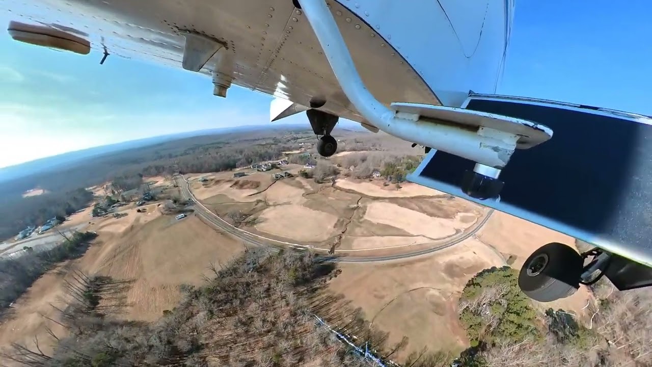 Landing Asheboro KHBI Tot Hill Farm Golf Club