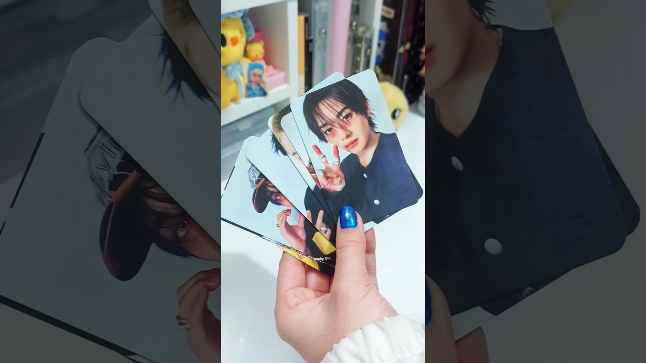 🌷&bull;&deg;.. Kpop Unboxing &bull; Stray Kids KARMA Photocards (Fake) ♡ #photocards #straykids #unboxing