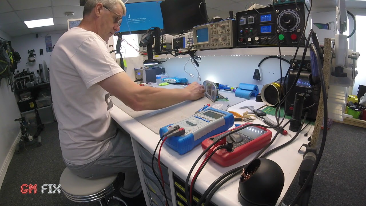 ELECTRONIC REPAIR METREL TEST KIT