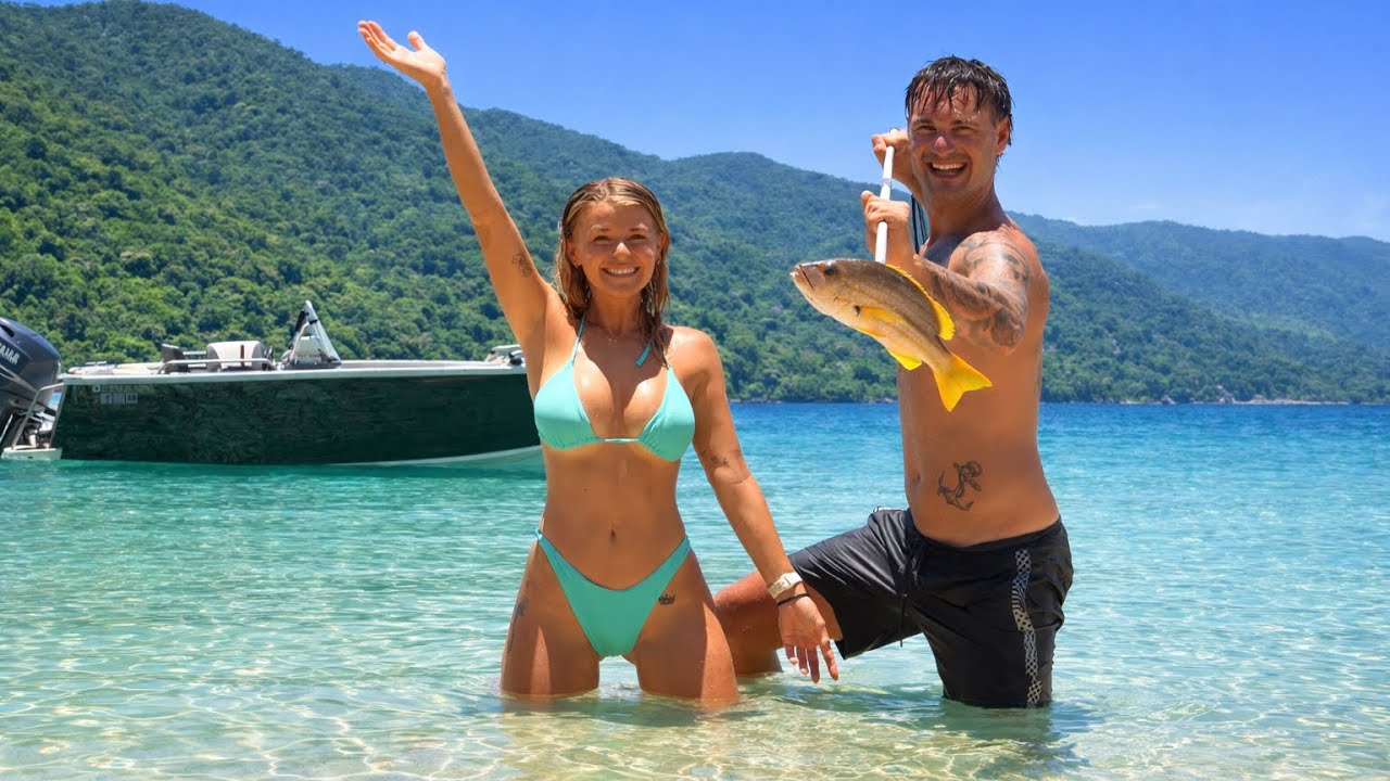 Catch And Cook With Only A Pole Spear On Remote Islands