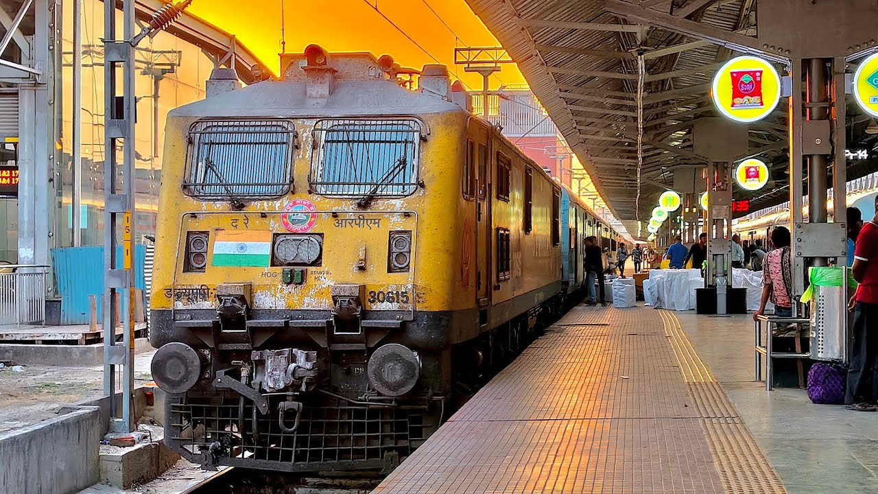 Howrah Junction Railway Station Announcement || Eastern Railways [ Part 4 ] #indianrailways