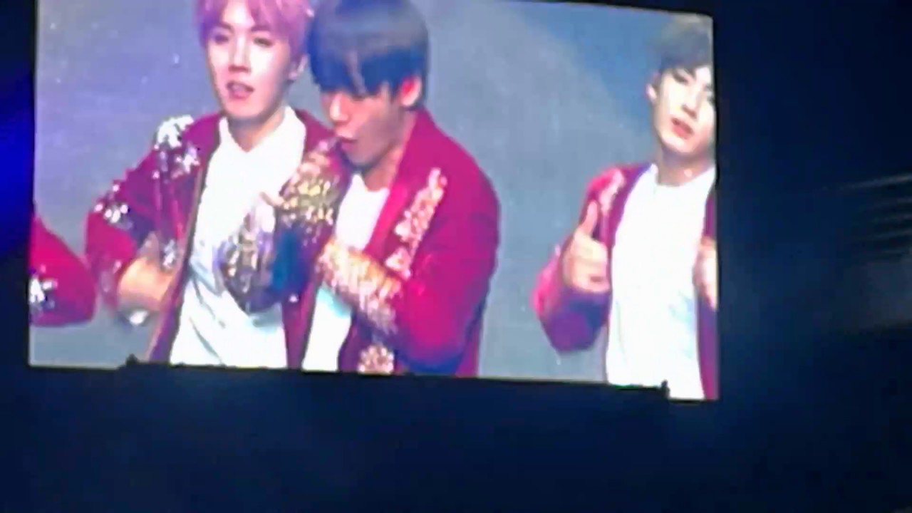 170312 THE WINGS TOUR BTS CHILE- War of hormone y 21 Century girls