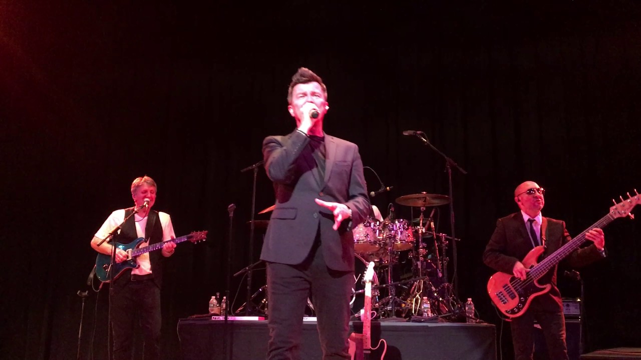 Rick Astley - It Would Take A Strong Man (Live at Town Hall, NYC 10/6/2016)