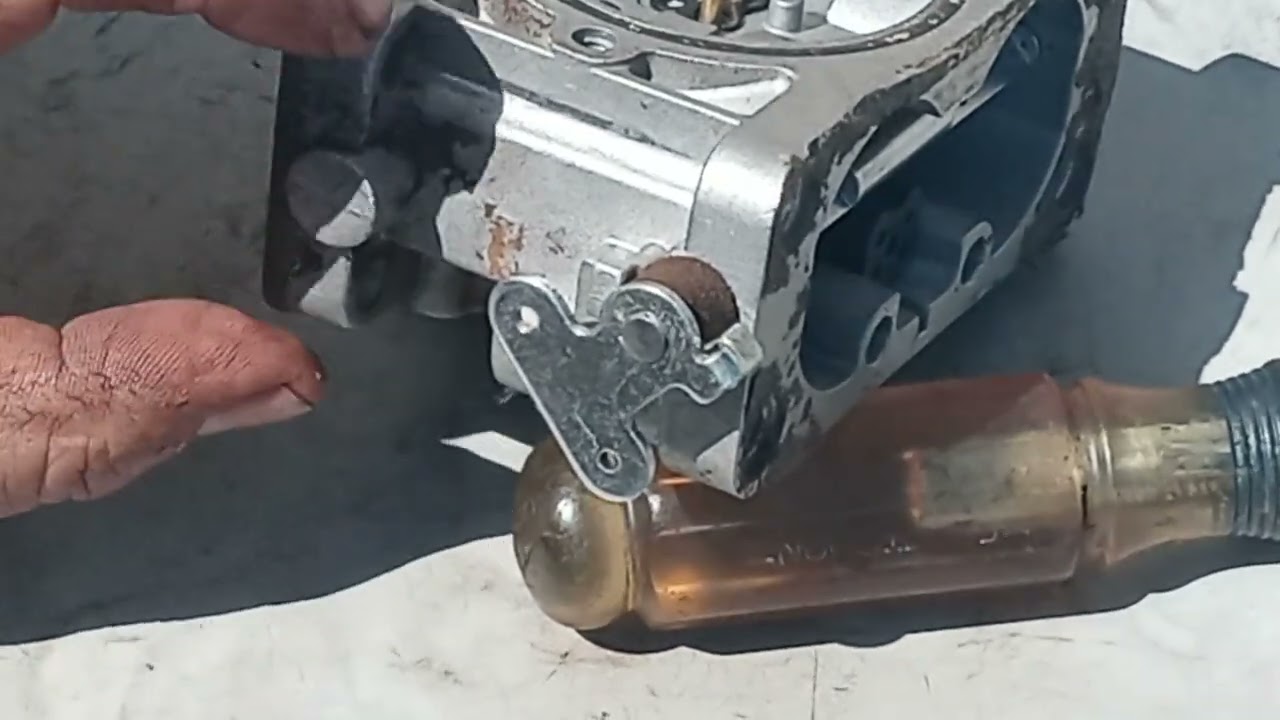 RDMJ.#5.REPARANDO EL SISTEMA DE COMBUSTIBLE.TRACTOR HUSQVARNA YHT22V46.