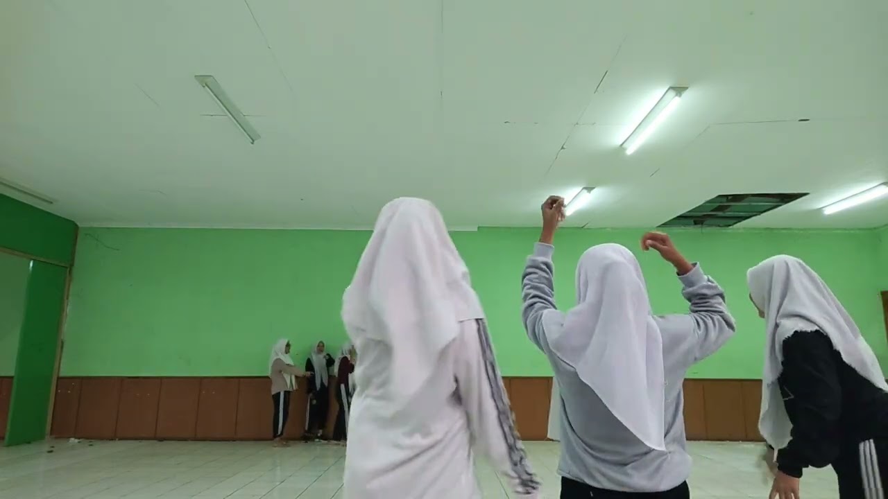KELOMPOK 2 