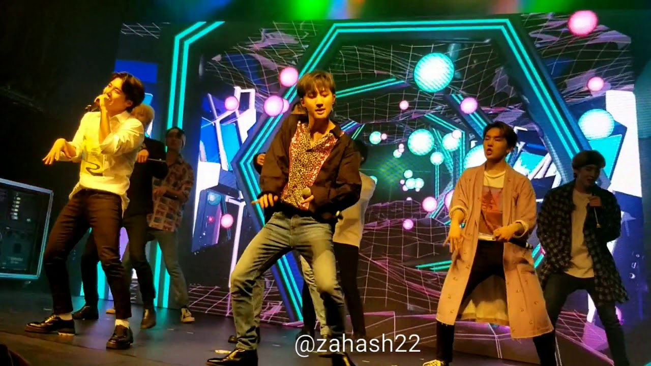 Pentagon 펜타곤 Prism in Toronto - Naughty Boy 청개구리