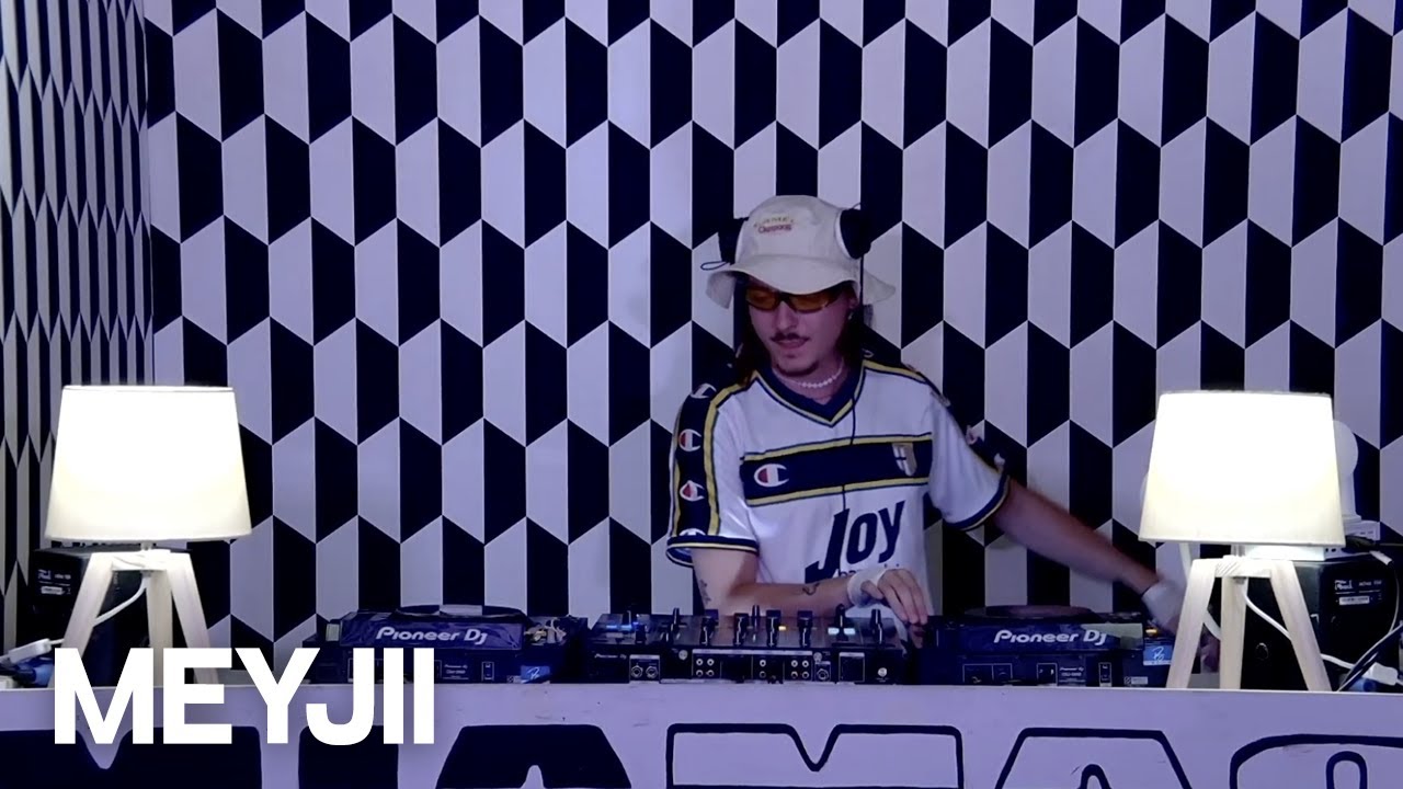 MEYJII [MIA MAO live] DJ set | Trance