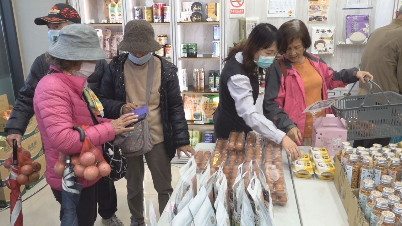 永農歡慶一百年推好物 農漁產品嘗鮮快閃-新永安新聞