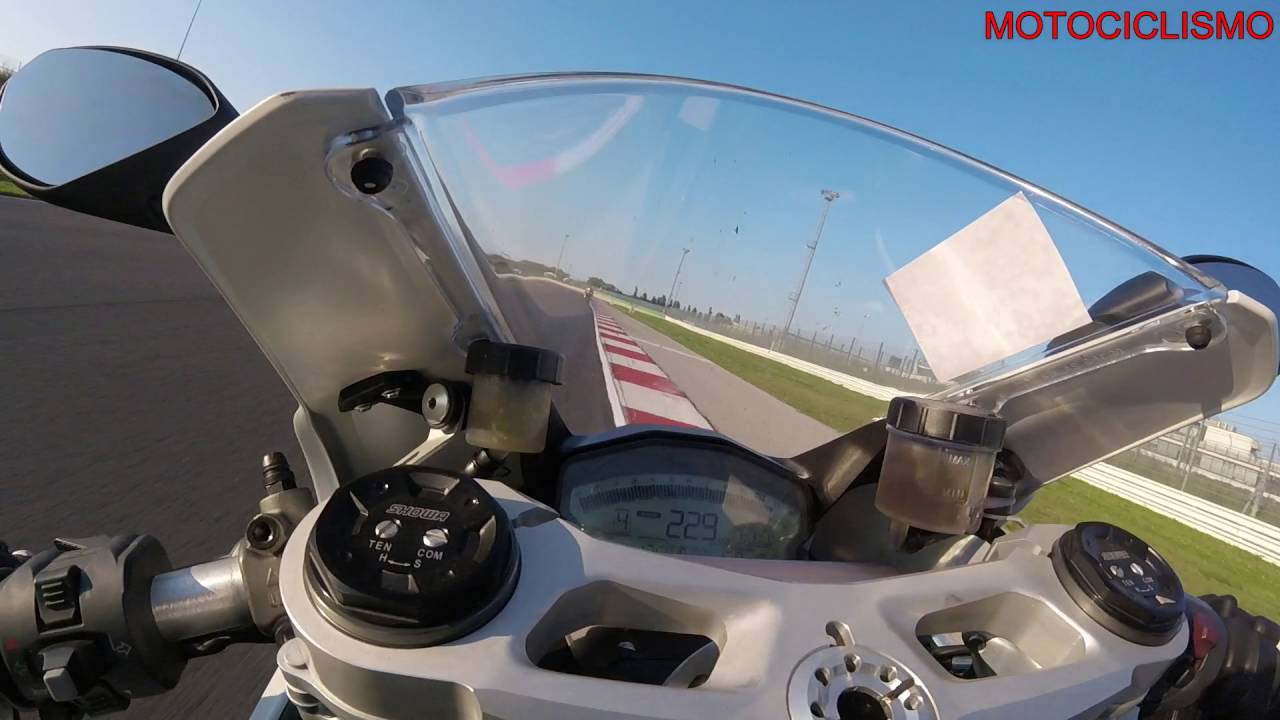 A Misano con la Ducati Panigale 959 gommata di serie