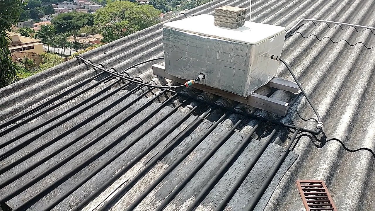 Aquecedor solar caseiro com água a 51°. Economia de mais de 2000,00 em 2 anos na conta de luz.