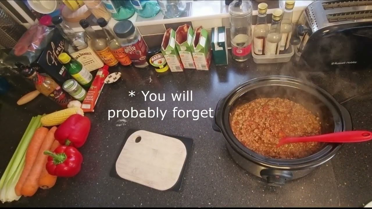 Bolognese and chilli in the slow cooker - Part 1