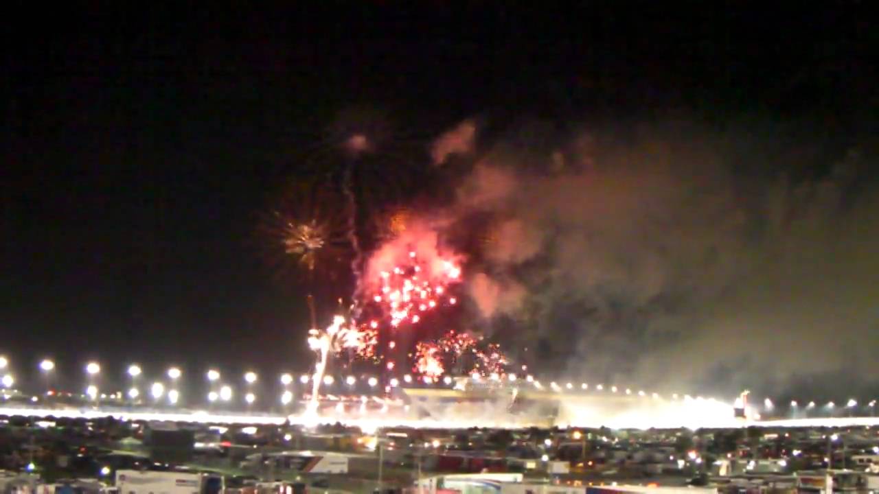 4th of July Fireworks (finale) Nascar Coke Zero 400 1230am.