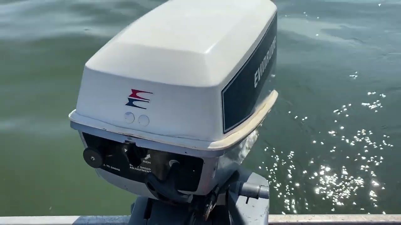 1984 Evinrude 8hp antique outboard AOMCI SOLD