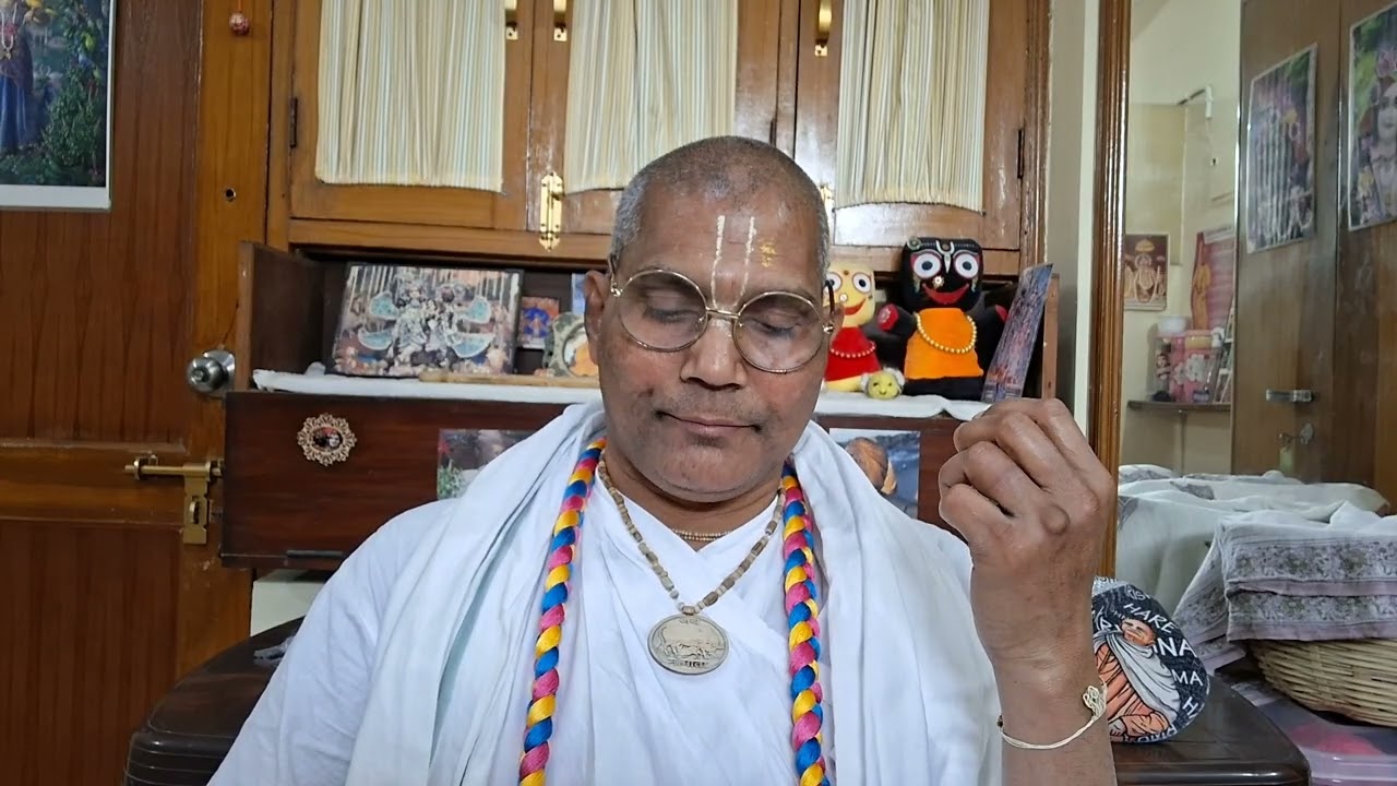 BG =4 श्लोक =8  भगवान अनंत ब्रम्हाड में कौनसे अवतार रूप लेते हैं HG Lalitakrishna Prabhu 