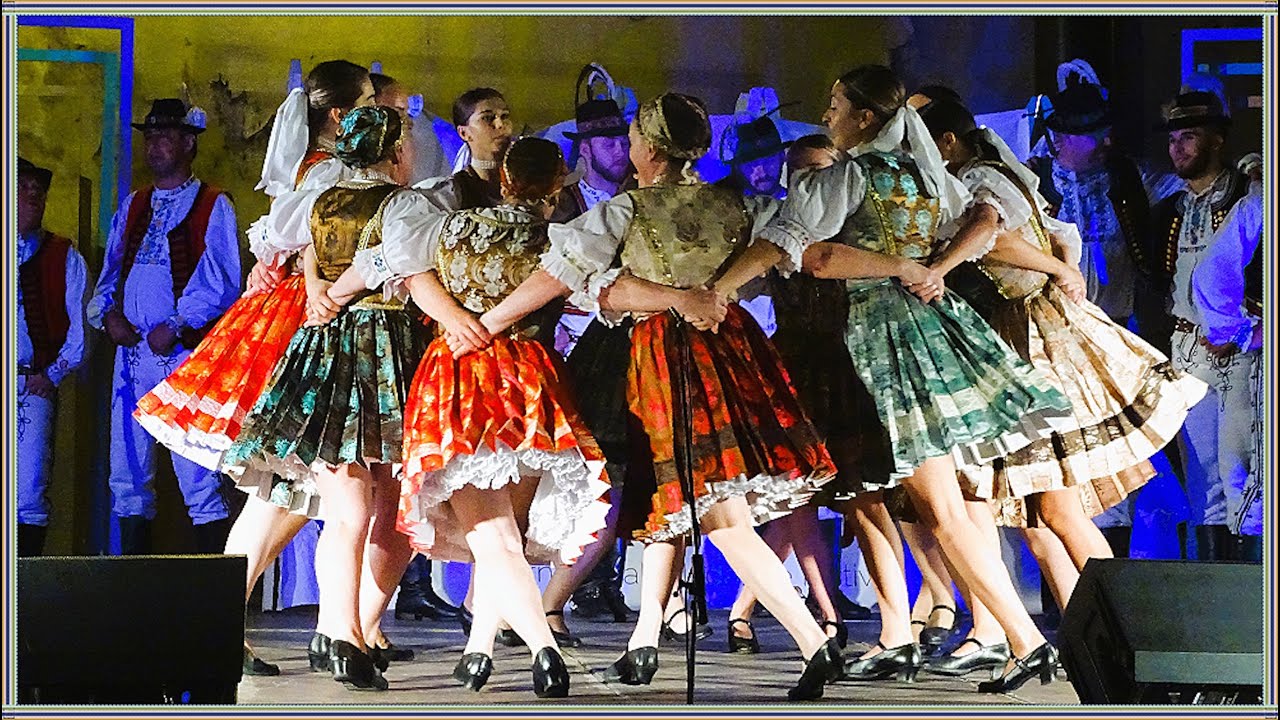 Slovački folklor - Folklórna skupina Kňahinka