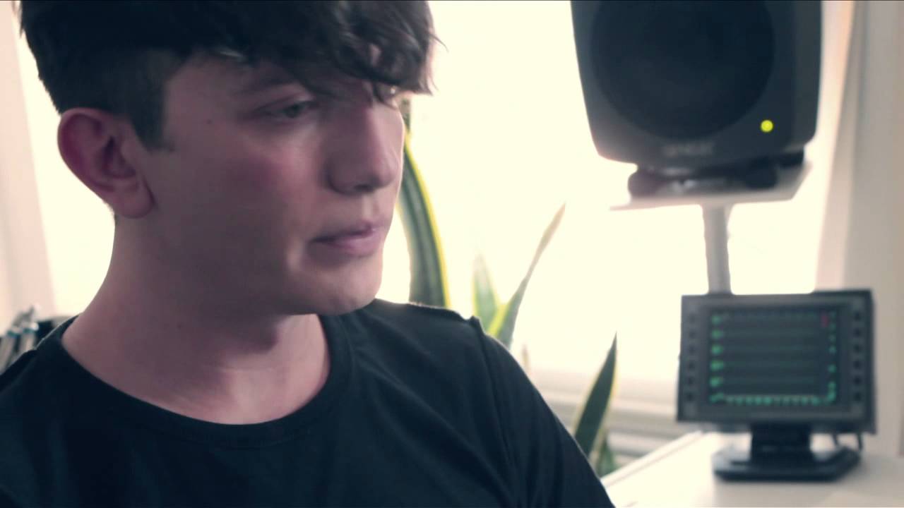 Dusty Kid in his studio