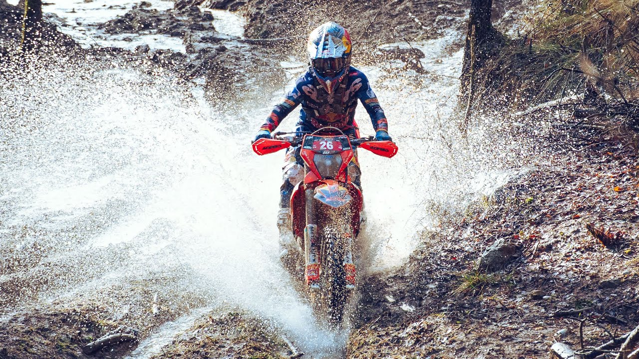 Bassella Race 1 2026 | Slippery Mud Party Crash & Show by Jaume Soler