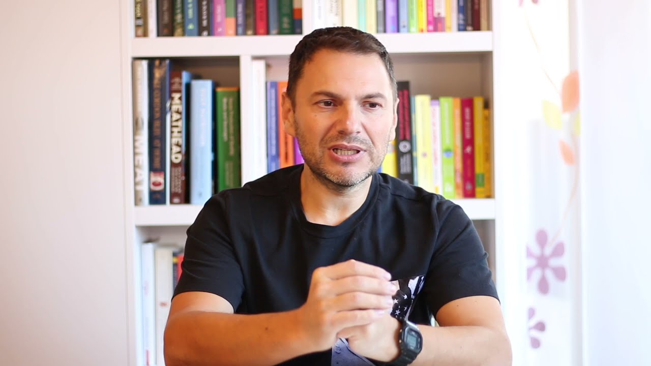 Nu vorbi tot timpul în interacțiune cu o femeie abia cunoscută