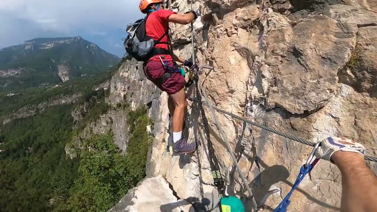 Ferrata Anelli delle Anguane  - Valdastico (VI) 2021 || GoPro Session