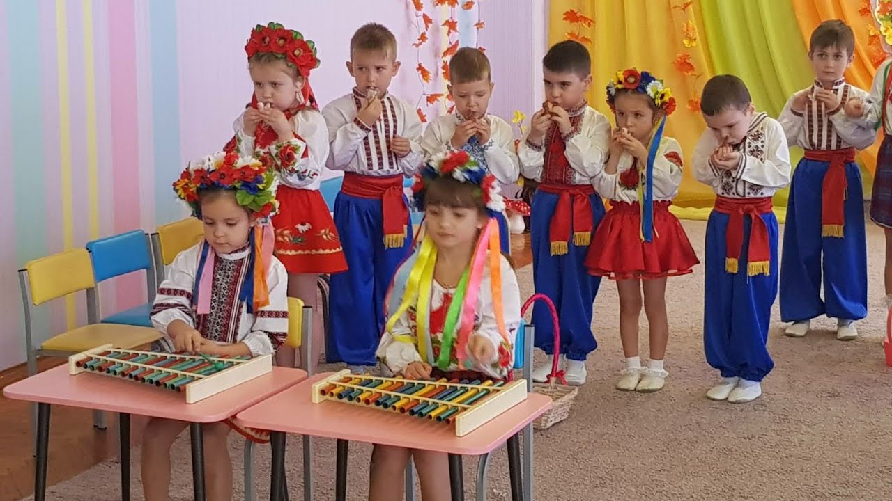 Оркестр дитячих музичних інструментів (Старша група) 