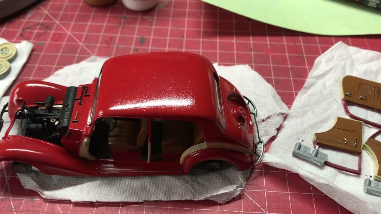 Small scale car group build, Miniart 1/35 Mercedes-Benz 170v. Update 3