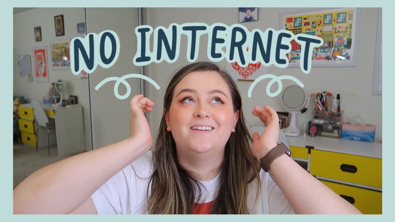2nd Shop Anniversary  & NO INTERNET! Creative & Caffeinated Small Business Vlog 009
