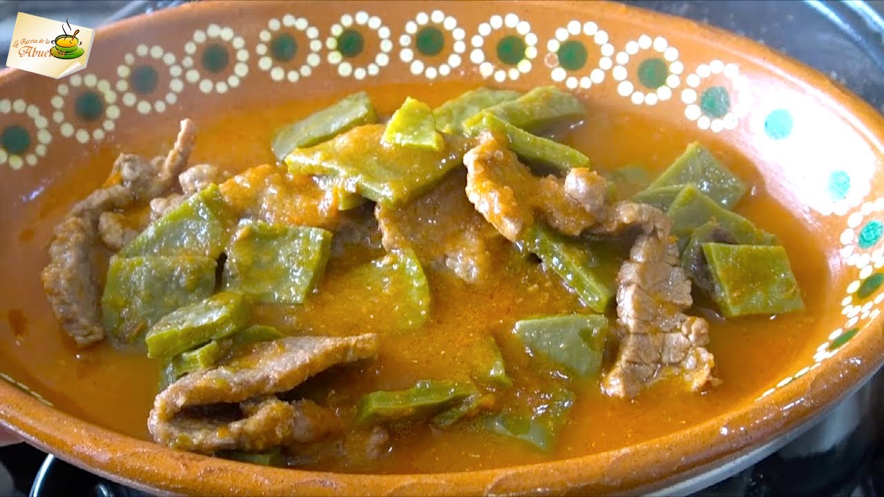 Bistec con nopales salsa roja La receta de la abuelita