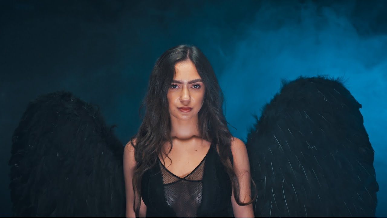 Avangarde - Mała wyluzuj  ( Official Video )