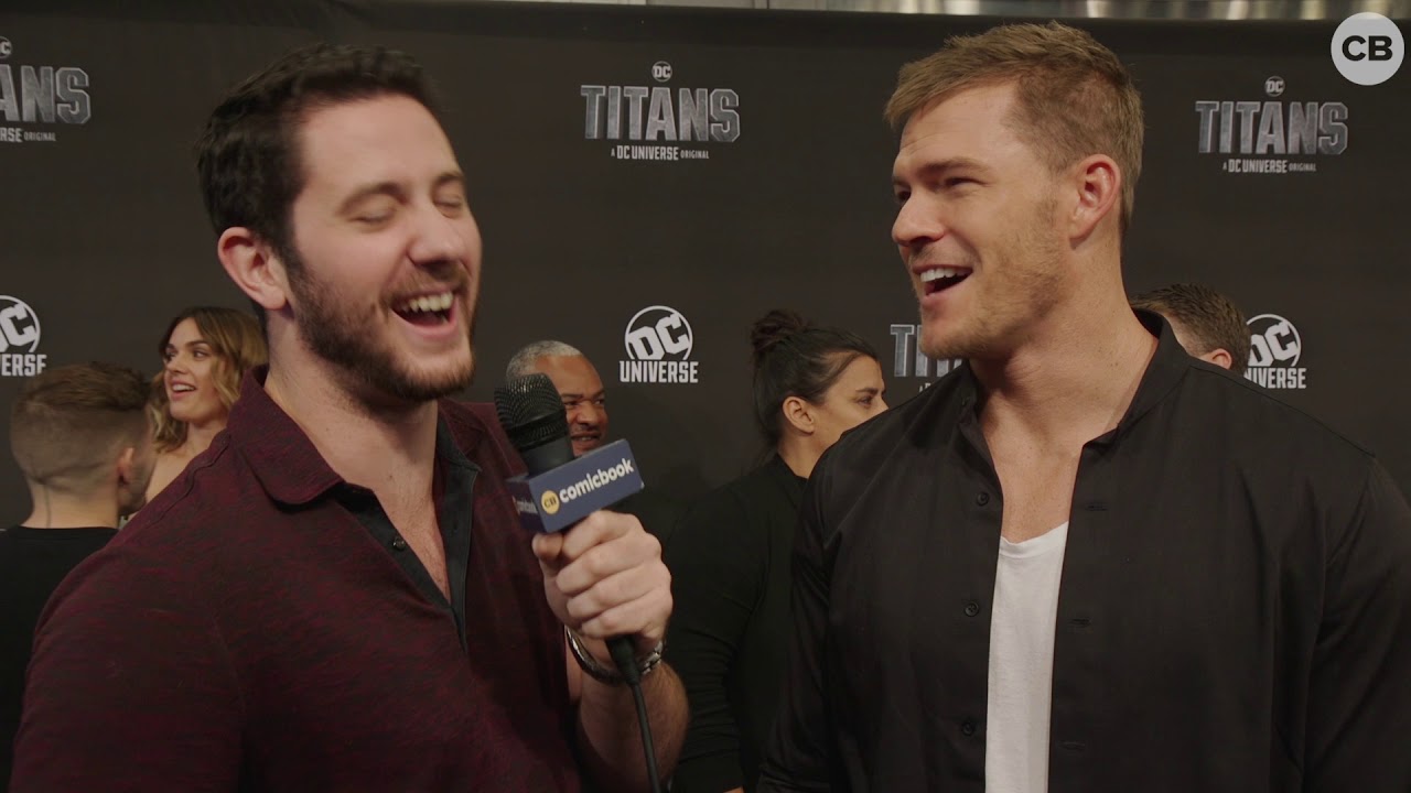Alan Ritchson Talks DC's Titans