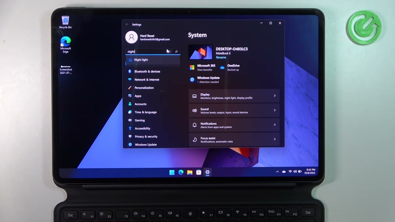 HUAWEI MateBook E Windows 11 - How To Enable & Disable Night Light